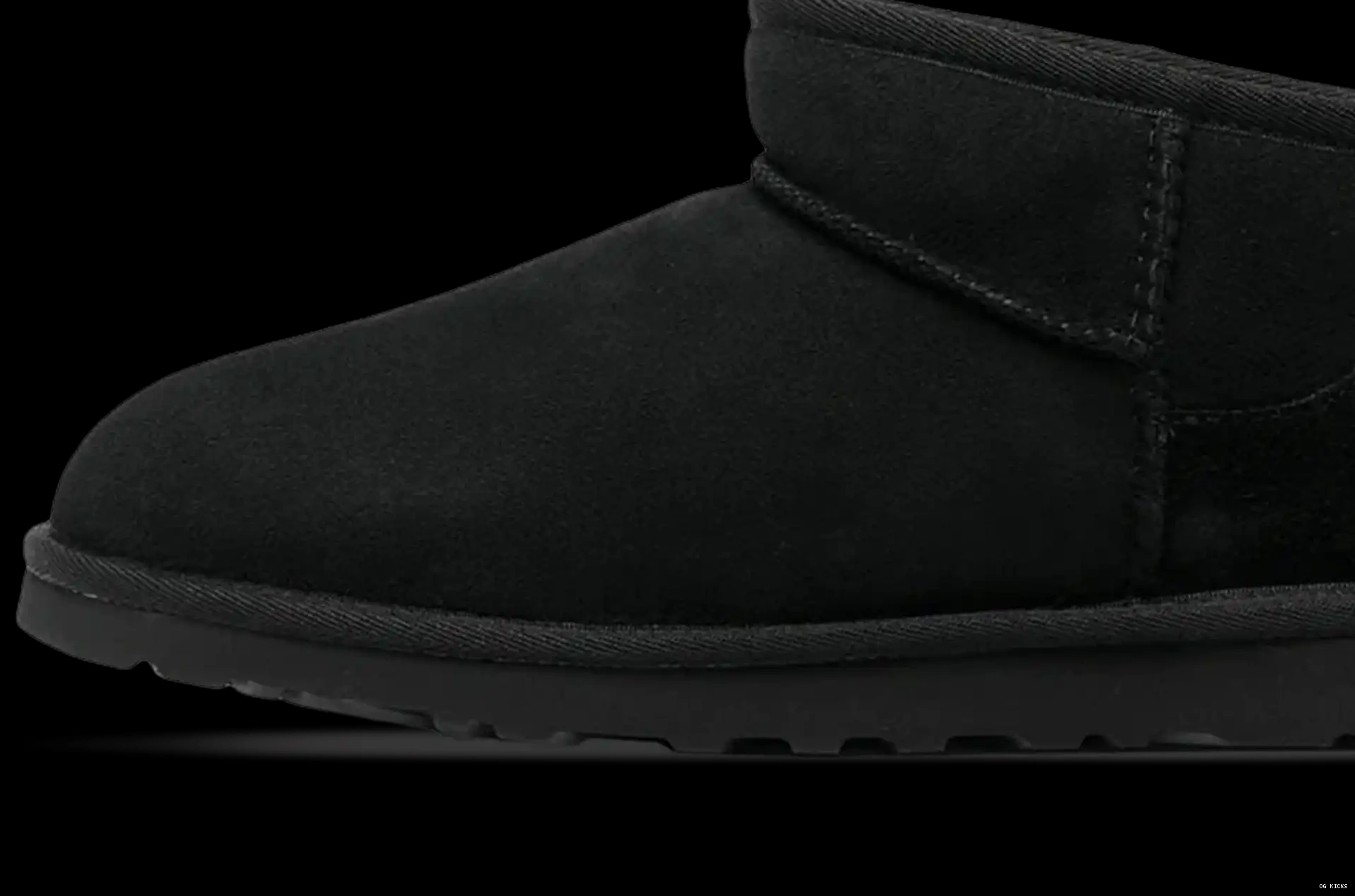 W Black Classic Mini Ultra UGG 0607